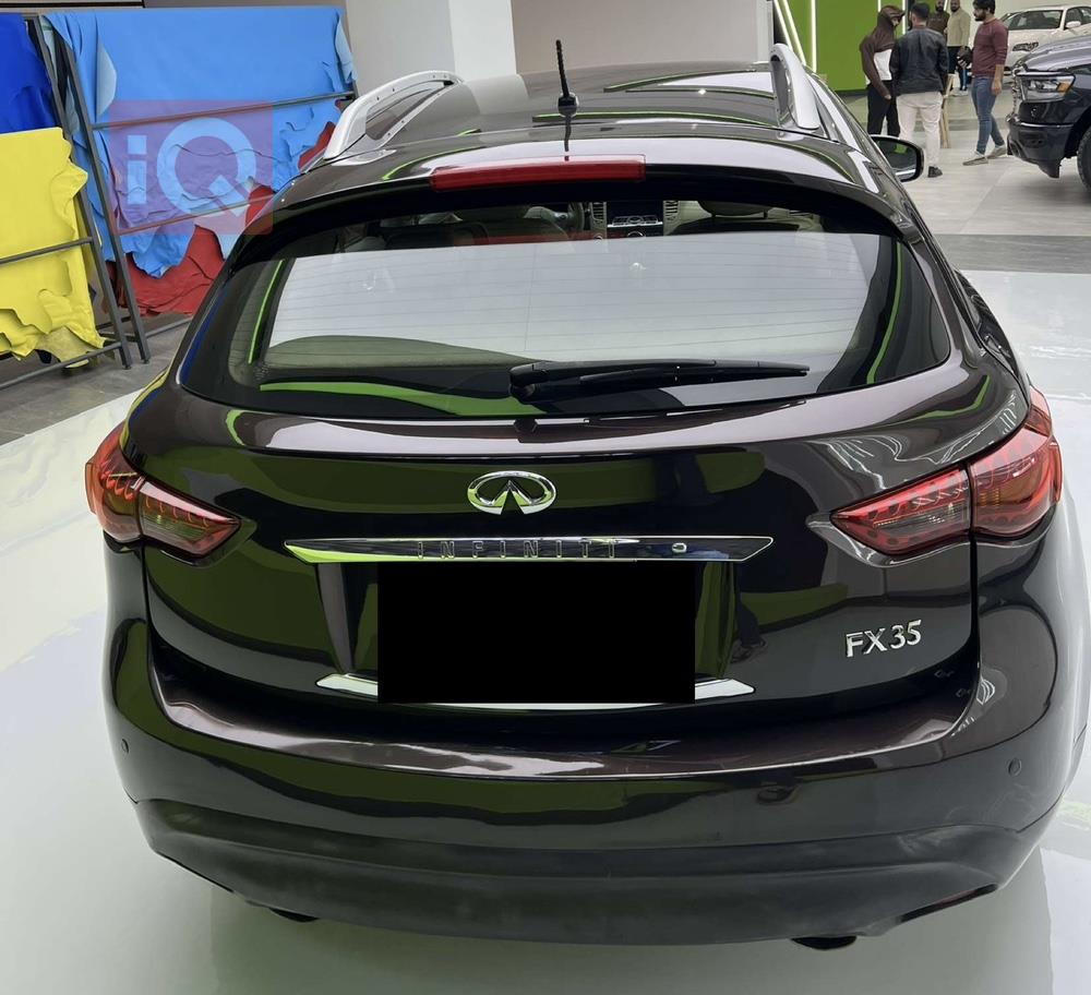 Infiniti FX